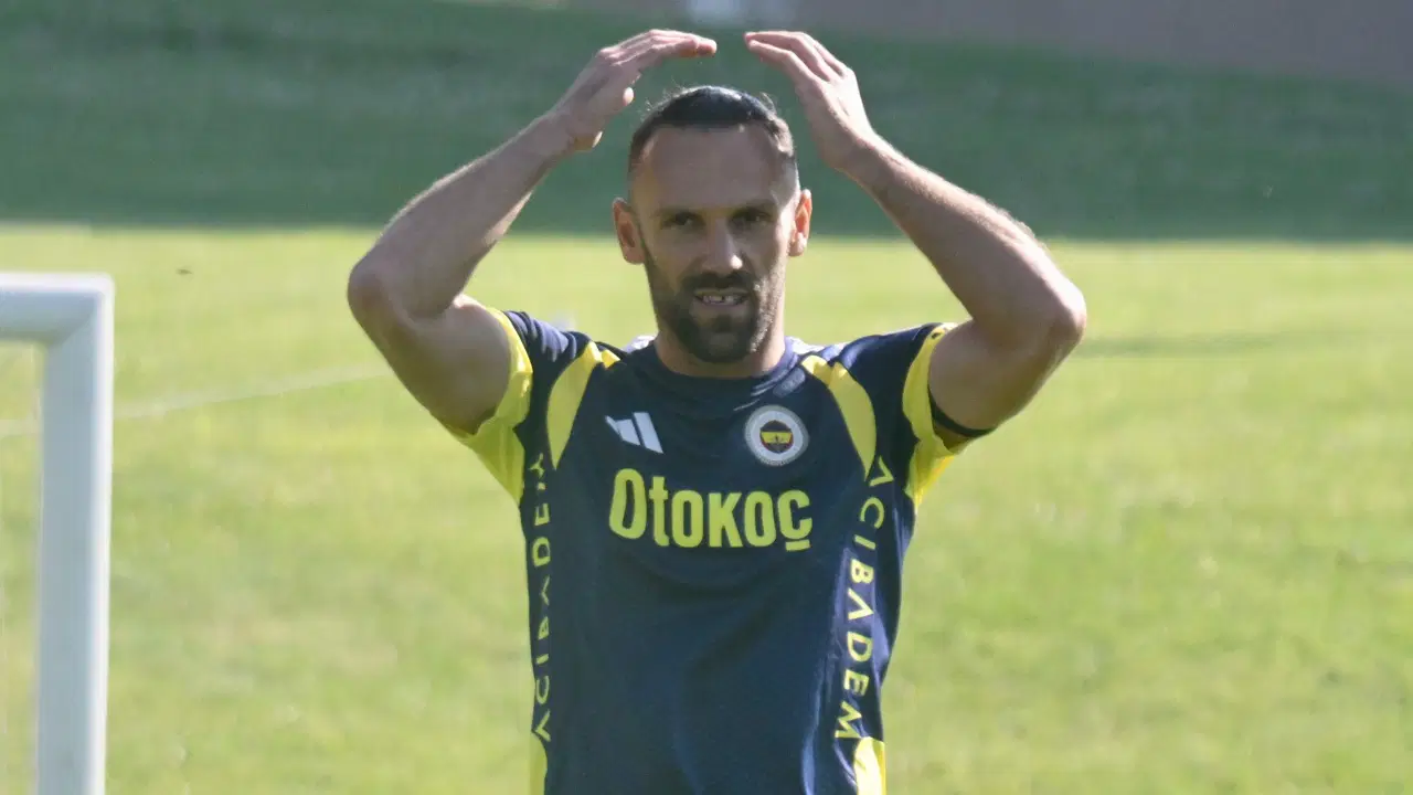 Antrenmanı yarıda bırakmıştı: Fenerbahçeli Vedat Muriqi’in sağlık durumu belli oldu!